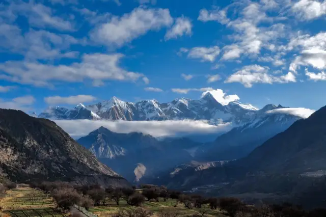 運に左右されてしか見ることができないチベットの美しい風景、ナムチャバワ峰！