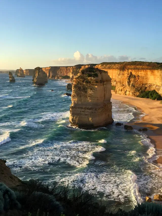 The awe-inspiring work of nature at the Twelve Apostles on the Great Ocean Road by self-drive