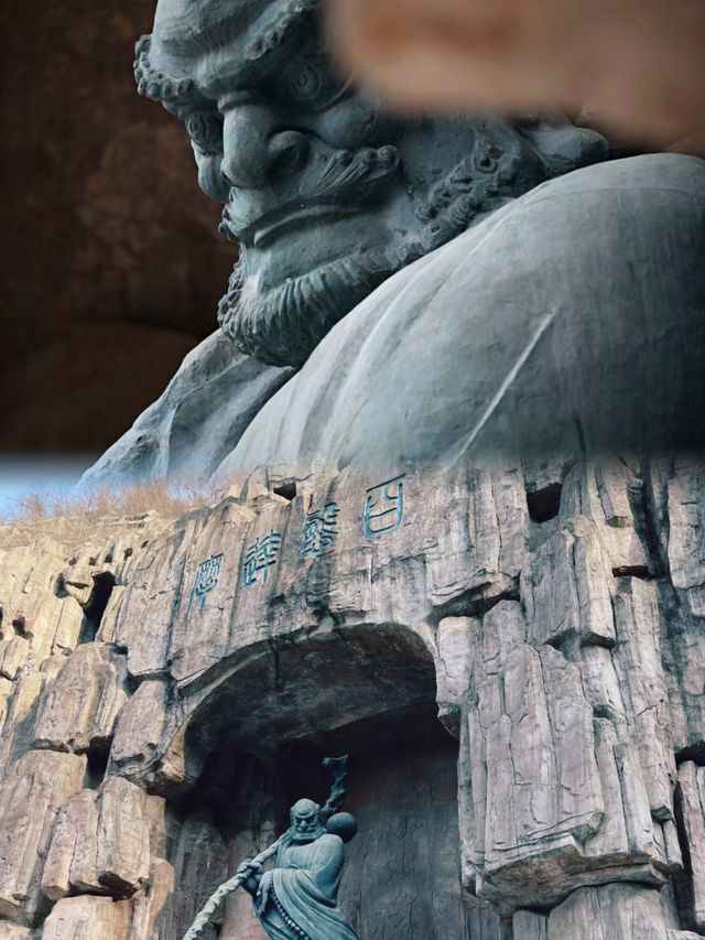 南京的小莫高窟，佛比人多