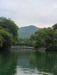 當霸總在床上醒來