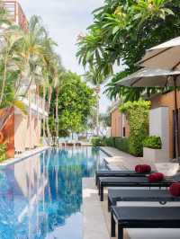 🌴🏖️ Phuket's Paradise: La Flora Resort Patong! 🌞🍹