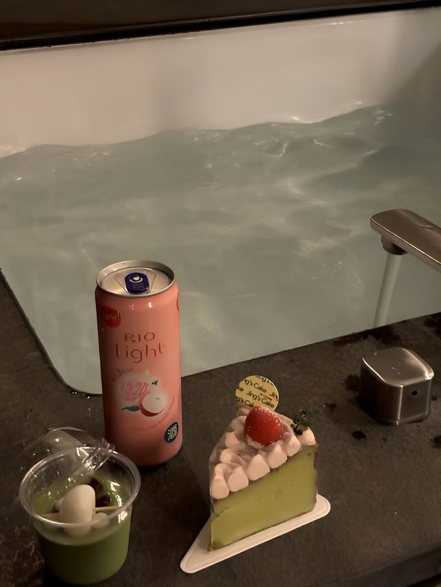 清遠新世界酒店。