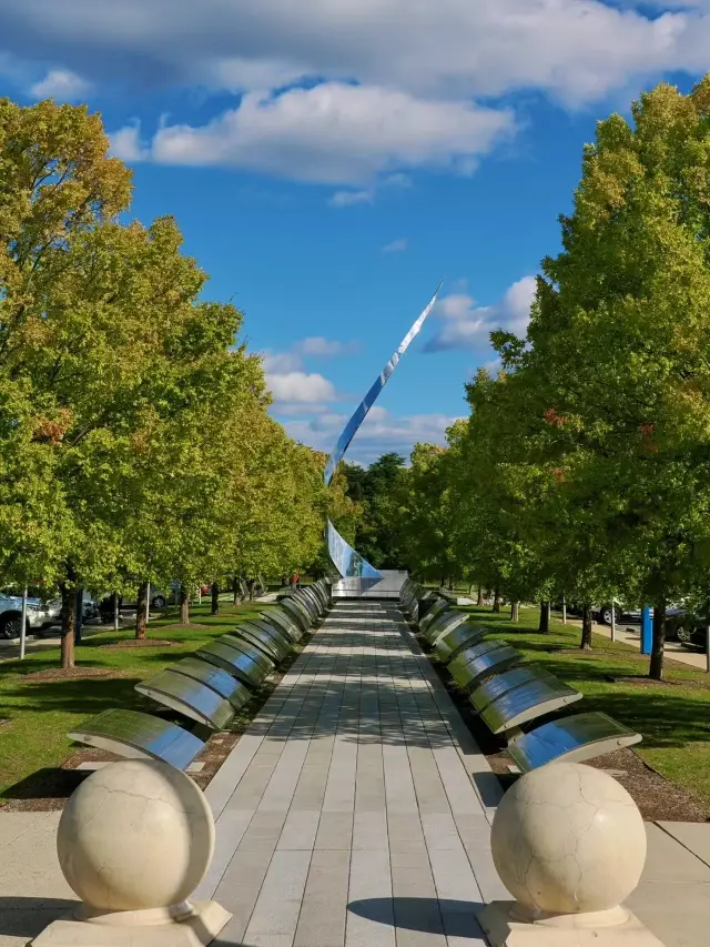 Dulles Air and Space Museum.
