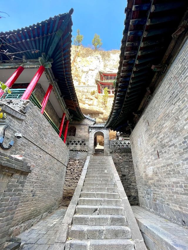深秋的太行山 藏着一方靈秀。