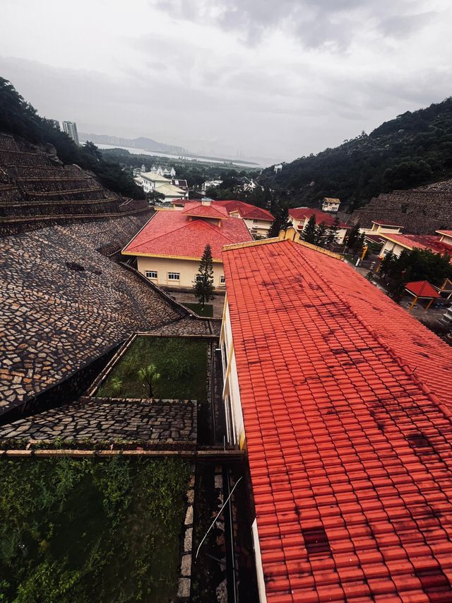 福建漳州龍海普照禪寺｜外國建築風格和中國化建築的巧妙碰撞。