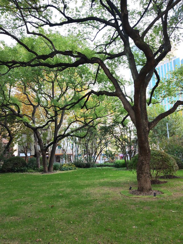 何東公館。 何東公館。
