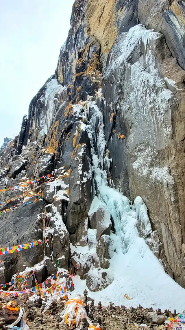 Yubeng Hiking, Enter the Sacred Waterfall Scenic Area