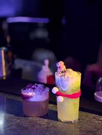 西安還是太超前了!居然在酒吧欣賞到了絕美鋼管舞!