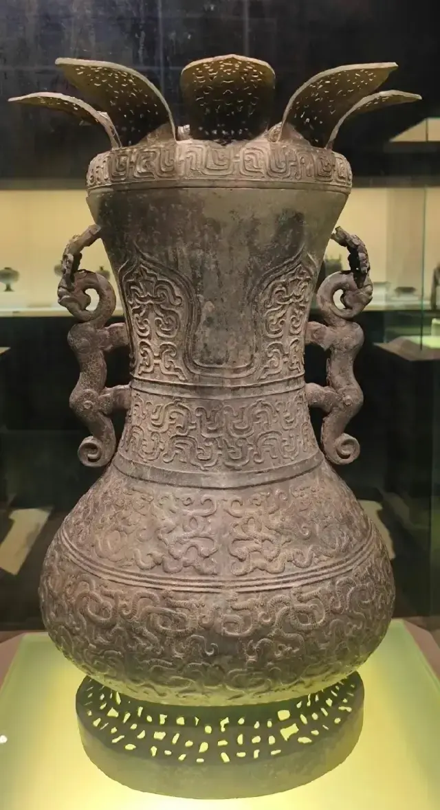 上海博物館：時光沉澱的藝術殿堂