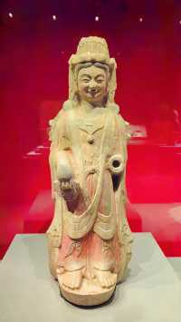 《青州博物館：為什麼這裡的文物如此“活”？》
