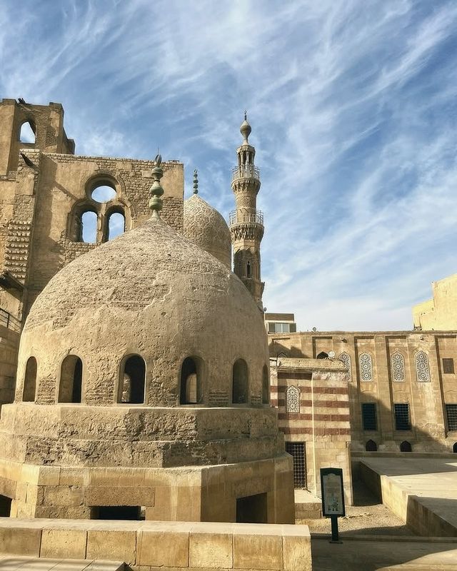 伊斯蘭開羅（Islamic Cairo/Old Cairo）——走進千年古城的時光隧道！   