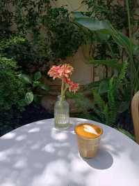 Hidden cafe in Shanghai 