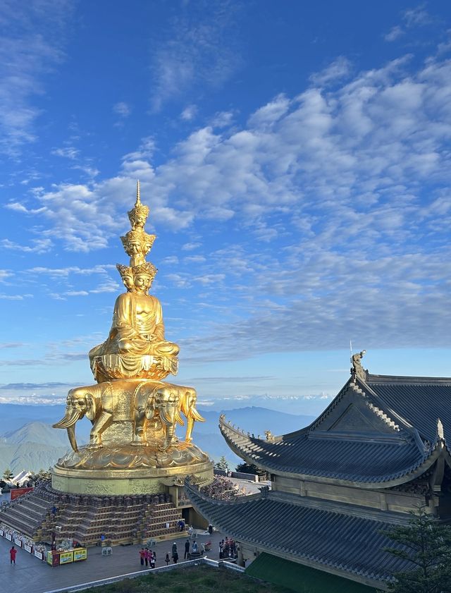 # 峨眉山旅遊超強攻略,一篇就夠! # 峨眉山旅遊超強攻略,一篇就夠!