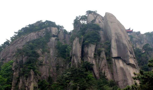 黃山奇松怪石，大自然嘅鬼斧神工