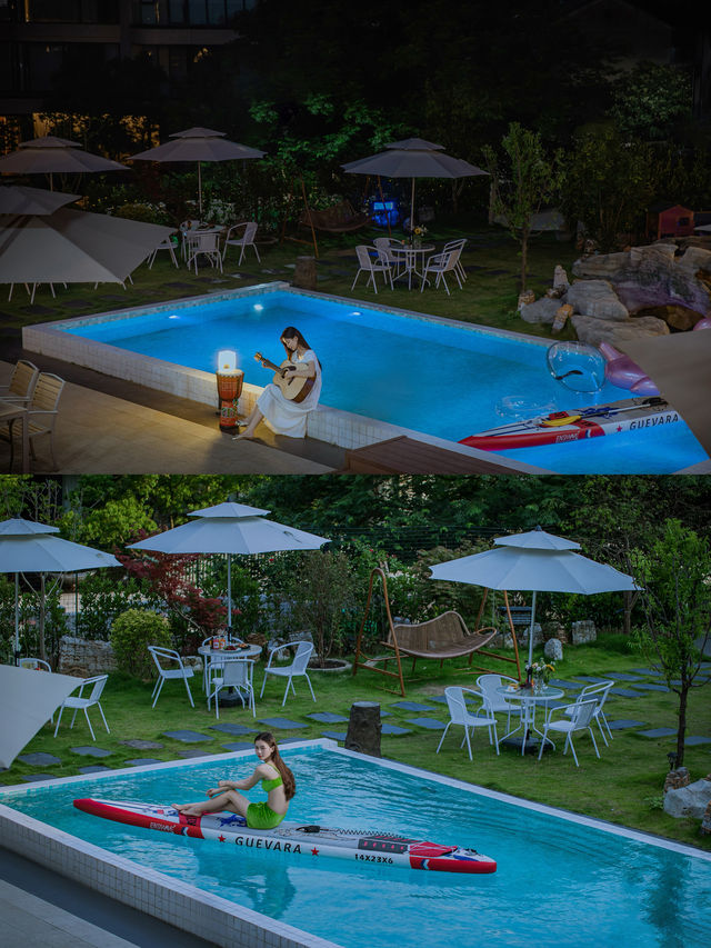 只喺畫入面嘅夏天｜仲夏夜，跳入泳池嘅星光裡
