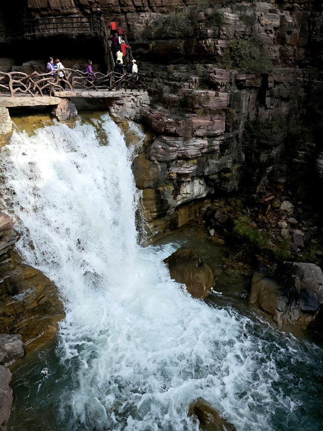 “華夏第一奇峽”實至名歸！雲臺山紅石峽絕美震撼