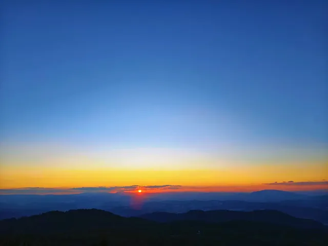 【昆明小眾秘境｜貓貓箐小黑龍觀景台】