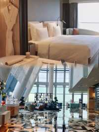 不愧是深圳酒店的天花板，這大堂太震感了!!!