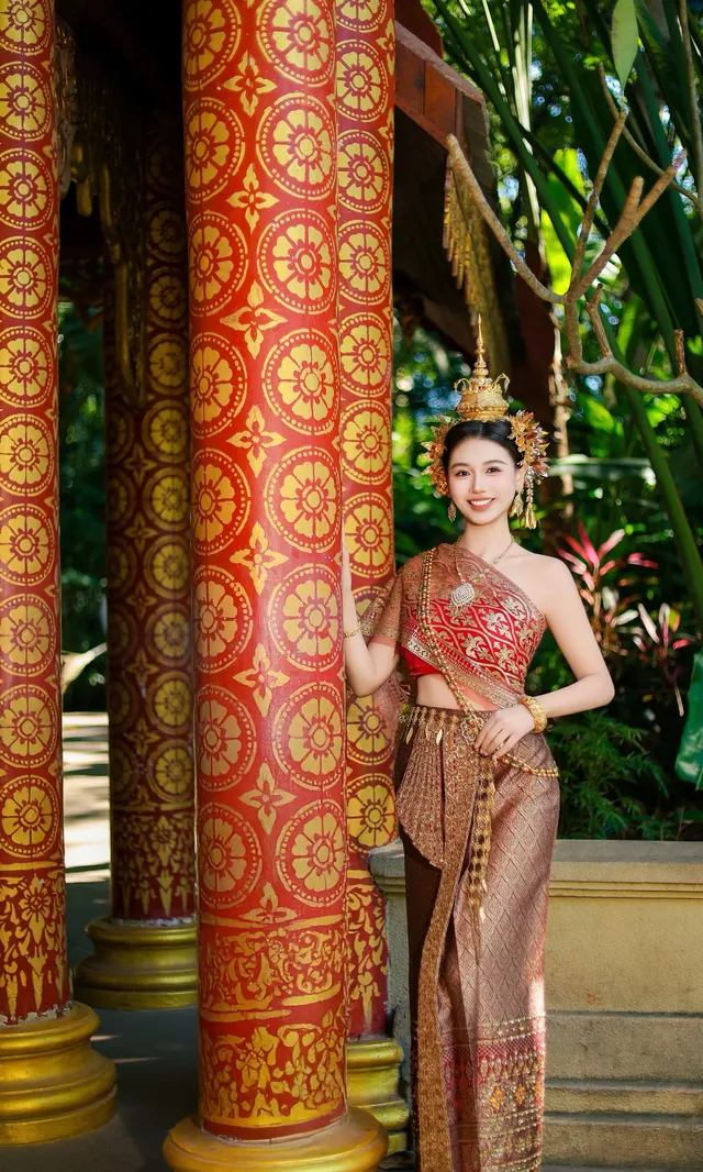 當一天傣族公主 在西雙版納被誇了一路 當一天傣族公主 在西雙版納被誇了一路