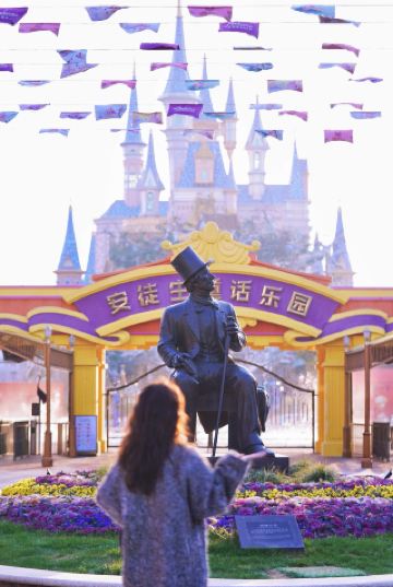 塩城のマイナーな童話の城で、一日中幸せな子供に戻ろう