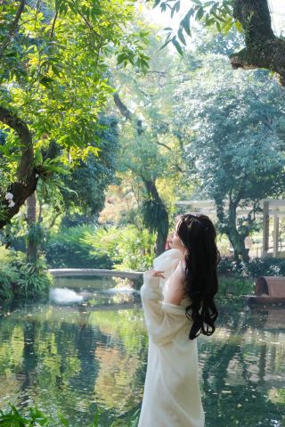 This hidden Jiangnan garden in the bustling city of Guangzhou is less crowded and more beautiful than in photos