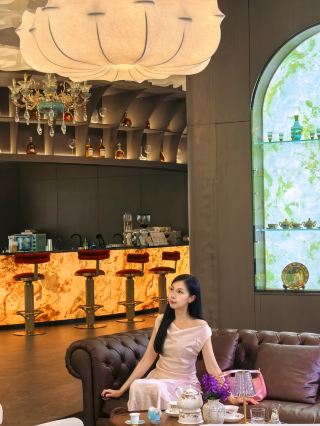 The atmosphere of this European-style hidden gem restaurant in the city is simply divine.