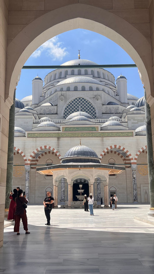 Unmissable Beauty of Çamlıca Mosque
