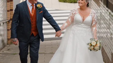 クラウンプラザ・ロイヤルビクトリアで過ごした、魔法のような結婚式。 — traveler post in シェフィールド