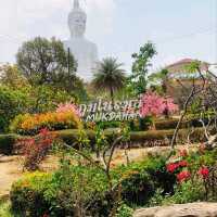 ที่สุดของแลนมาร์ค พญานาคใหญ่ยักษ์ ยกให้ที่นี้เลย