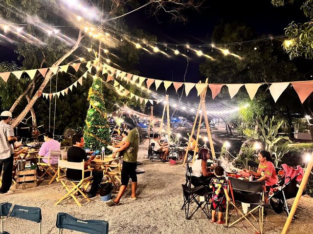 ร้านนั่งชิลพัทยา ฟังเพลงสุดฟิน หมูกระทะสุดแซ่บ