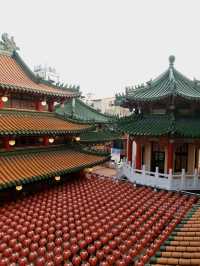 ไหว้พระ ถ่ายรูปโคมไฟที่วัด #Sanfong วัดดังในเกาสง
