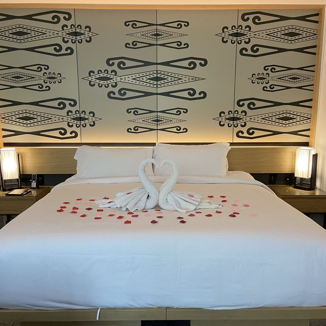 A Tropical Paradise Found: Cove 55, Kuching 