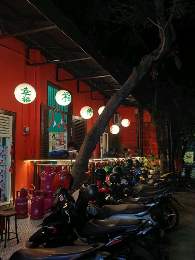 24 Hours Kopitiam in Surabaya - Kedai Ciamso