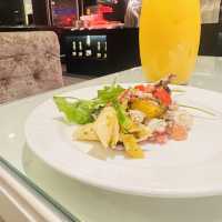 ⭐️Spices Café⭐️…Harvest Of The Sea Buffet…