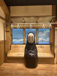 【大阪】並ばない♡ジブリがいっぱいのフォトスポット〜どんぐり共和国〜