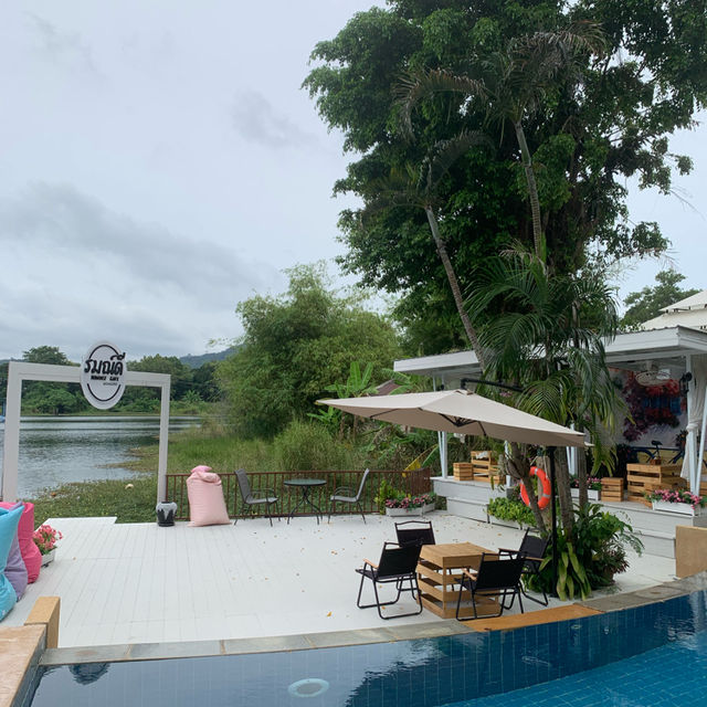 รมณ์ดี คาเฟ่