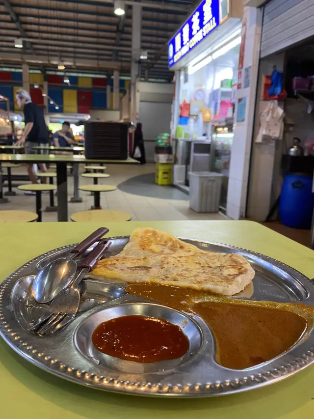 Hawker centre in neighbourhood! 