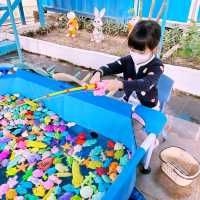 勁放電的小白兔農莊