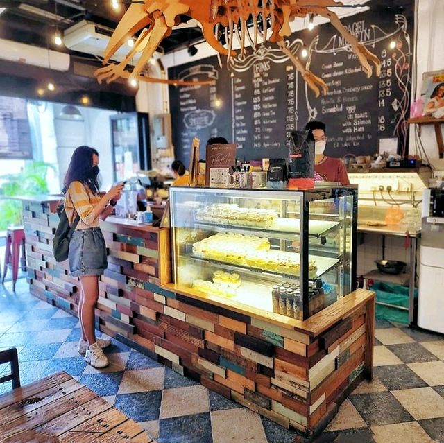 Nice breakfast at The Mugshot Cafe ☕🍔