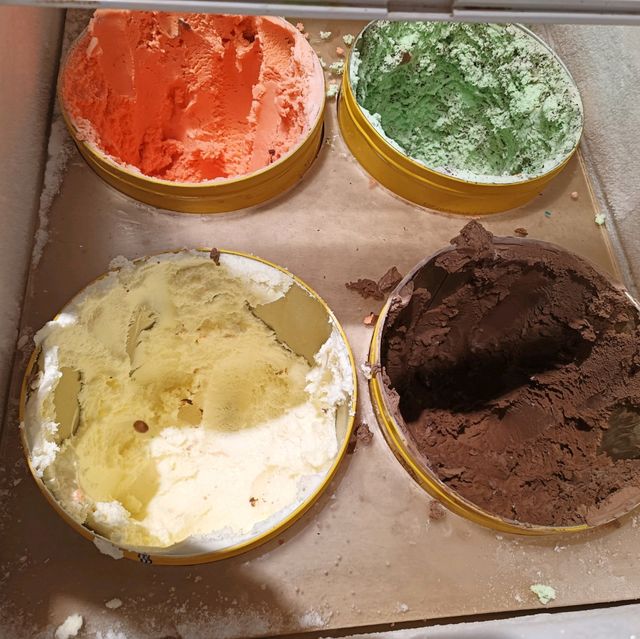 高雄夢時代美食分享~京厚屋 豬排專賣店 吃到飽餐廳