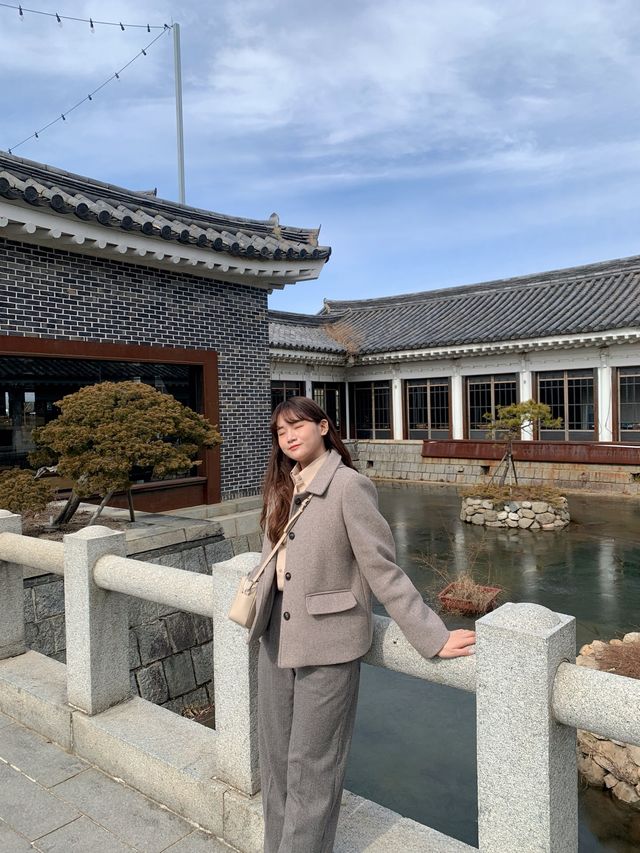 경주의 고즈넉함을 담은 보문호 한옥카페 경주의 고즈넉함을 담은 보문호 한옥카페