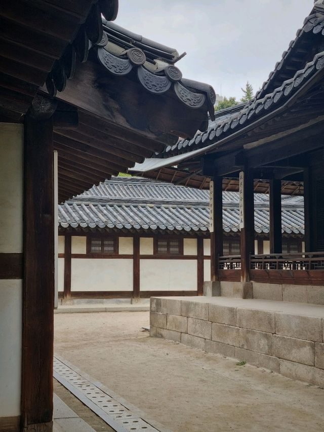 고즈넉한 한옥에서 맞이한 가을