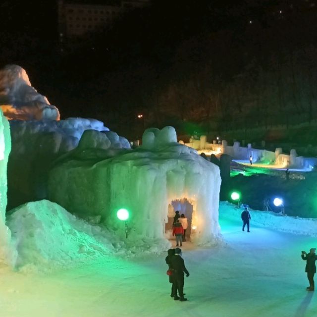 北海道層雲峽冰瀑祭