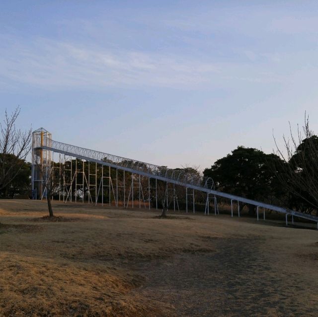 長達101公尺的「天然足湯」