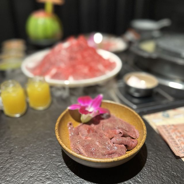 銅鑼灣｜火鍋｜燒肉｜現場仲有歌聽
