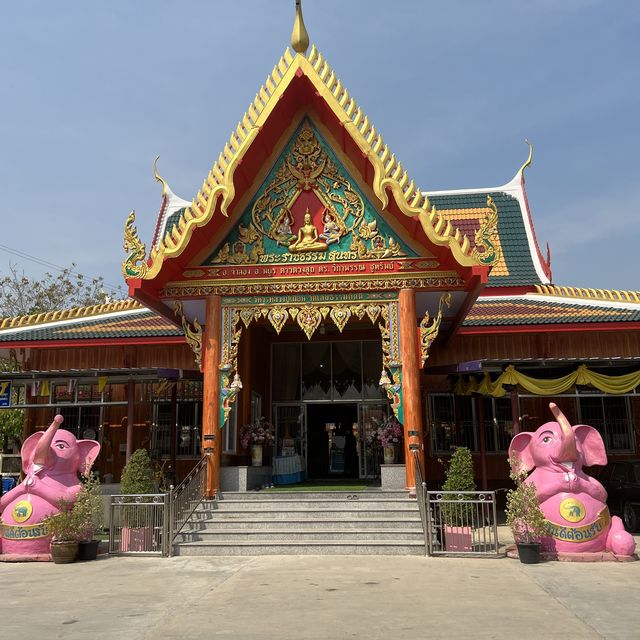 ประตูกาลเวลา วัดเลขธรรมกิตติ์ นครนายก