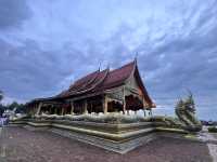 วัดสิรินธรวรารามภูพร้าว 