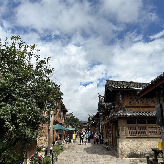 백사고진, 리장의 조용한 문화마을