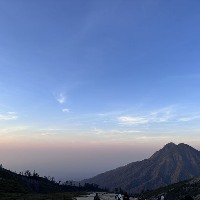 泗水ijen火山