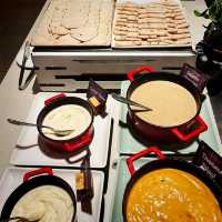 Great breakfast spread at Hard Rock Hotel Des